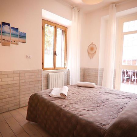 Holidayhouse Ostia - Libeccio Exterior photo
